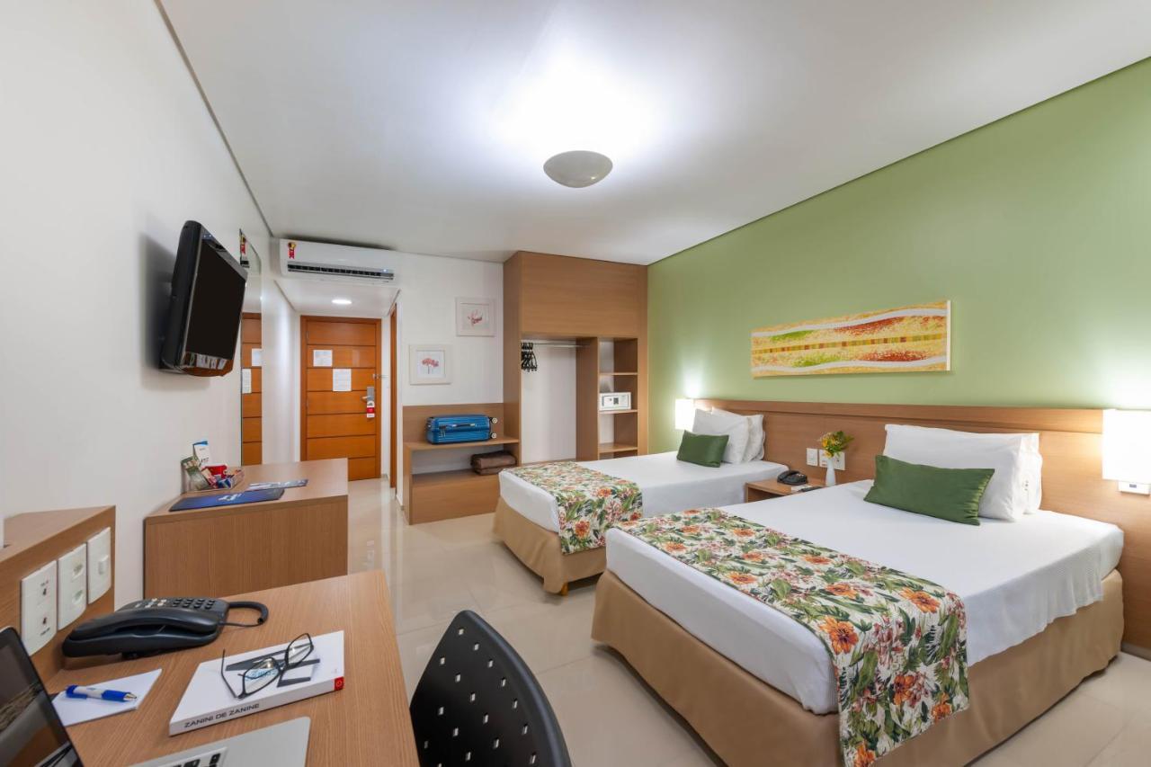 Bluee Tree Premium Manaus Aparthotel Luaran gambar