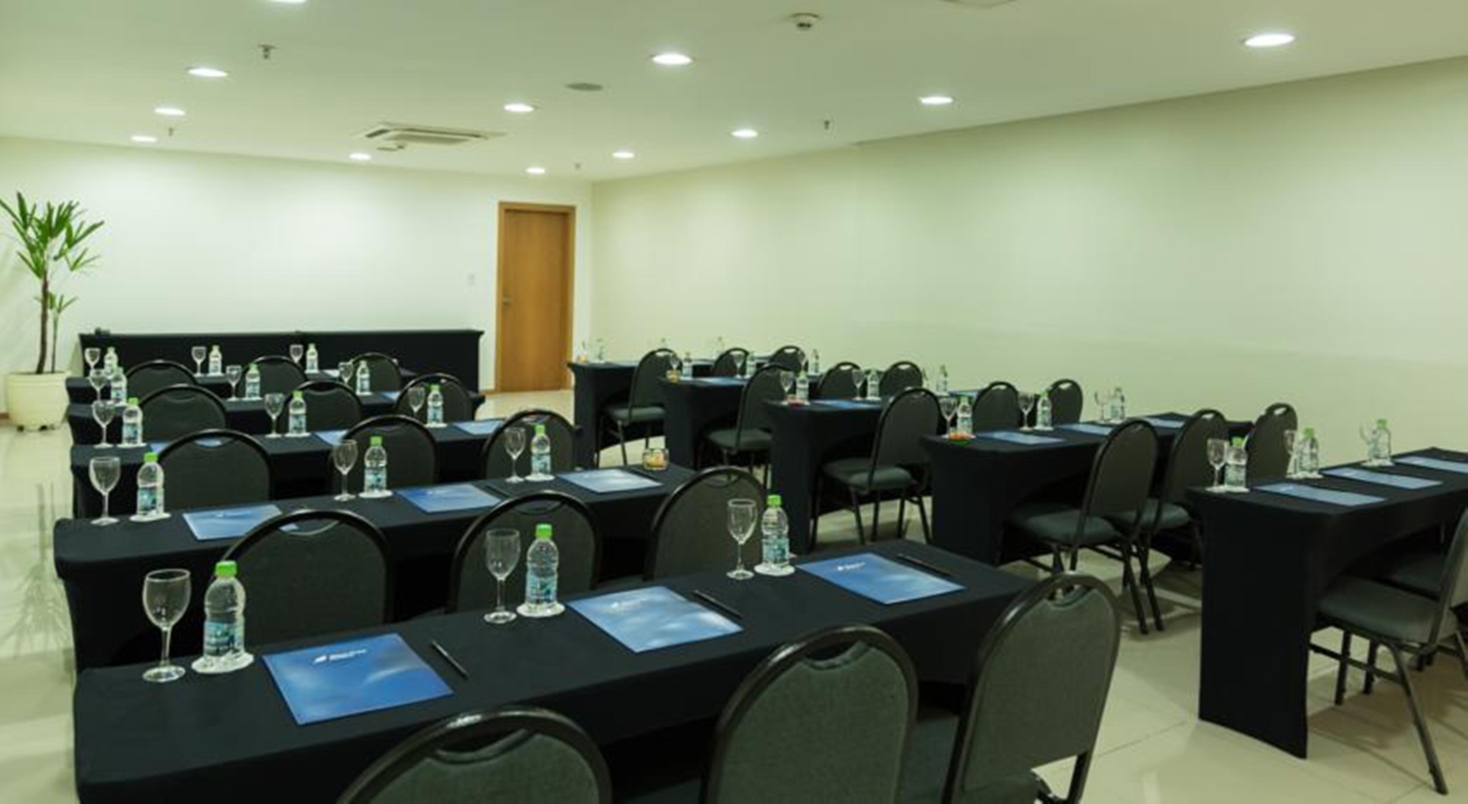 Bluee Tree Premium Manaus Aparthotel Luaran gambar