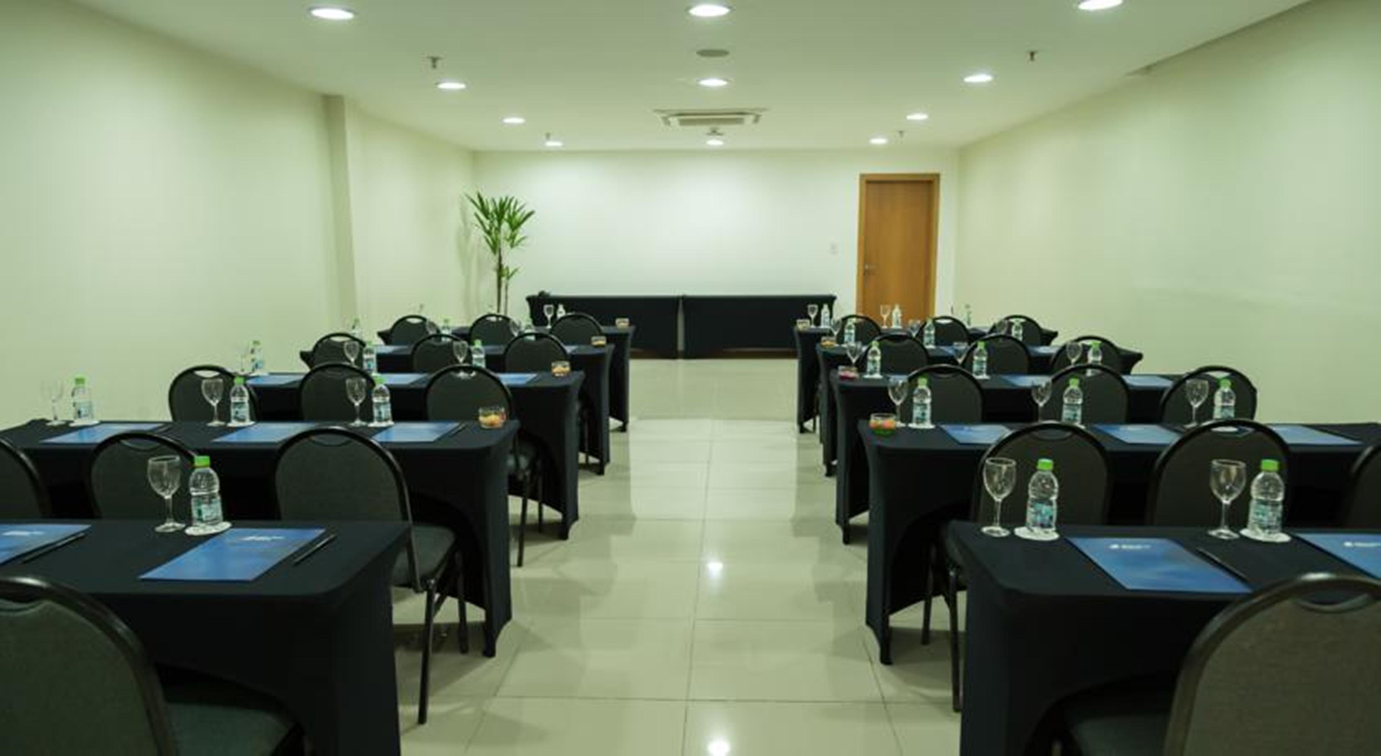 Bluee Tree Premium Manaus Aparthotel Luaran gambar