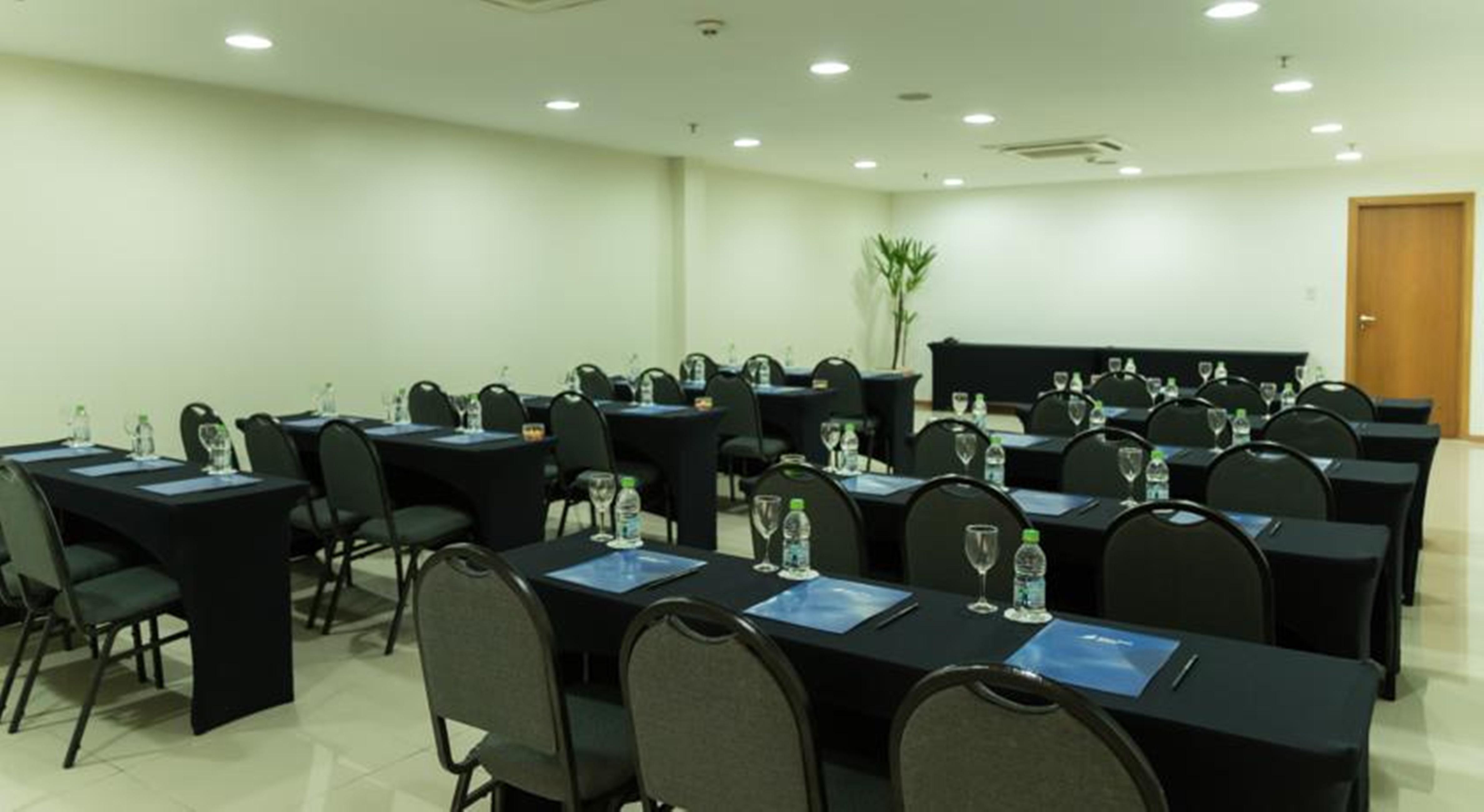 Bluee Tree Premium Manaus Aparthotel Luaran gambar