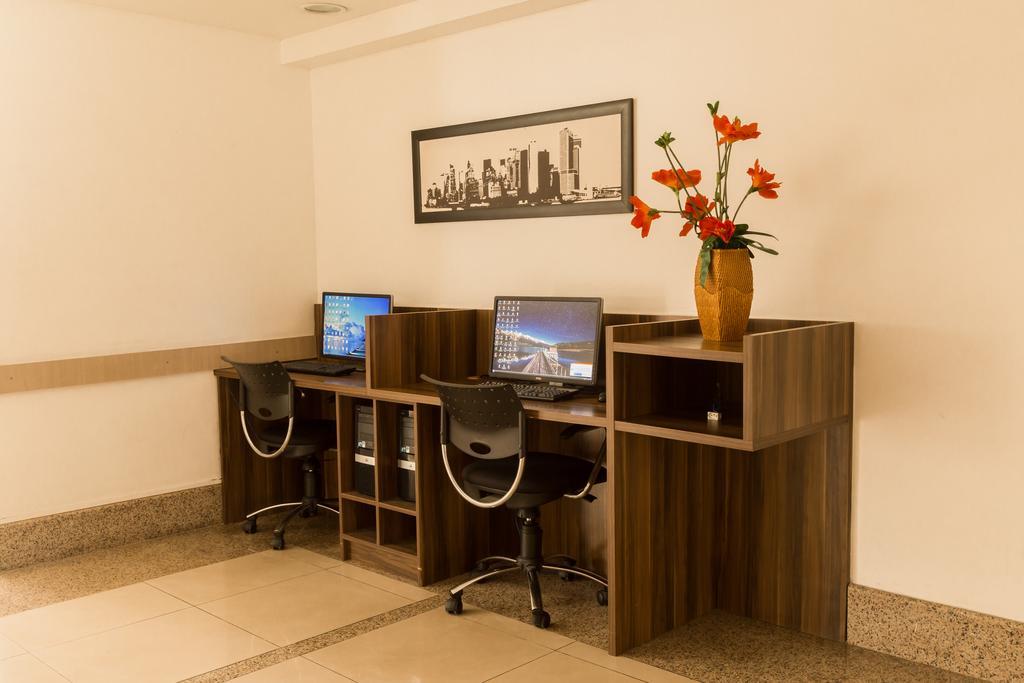 Bluee Tree Premium Manaus Aparthotel Luaran gambar