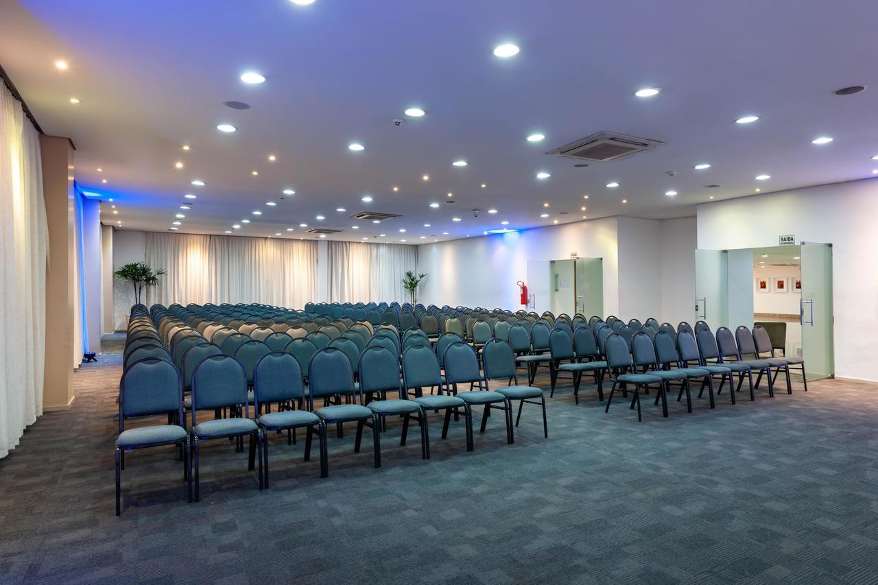 Bluee Tree Premium Manaus Aparthotel Luaran gambar